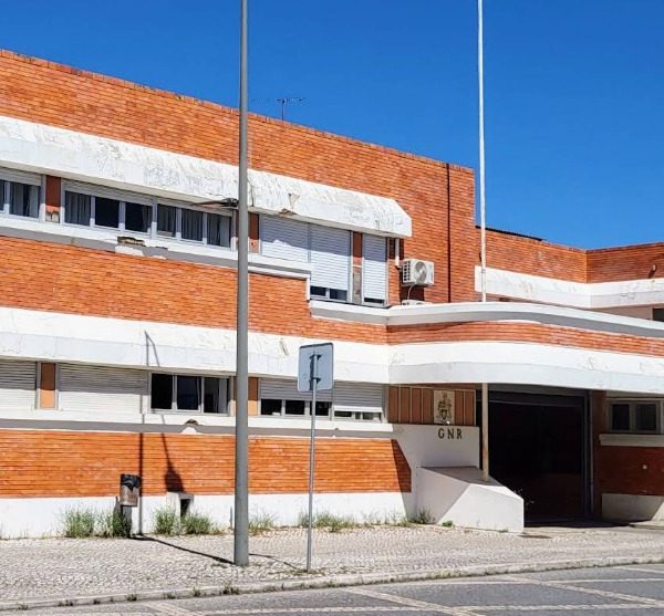 UCCF Setúbal – Avaria no mecanismo de aquecimento de águas – insistência.